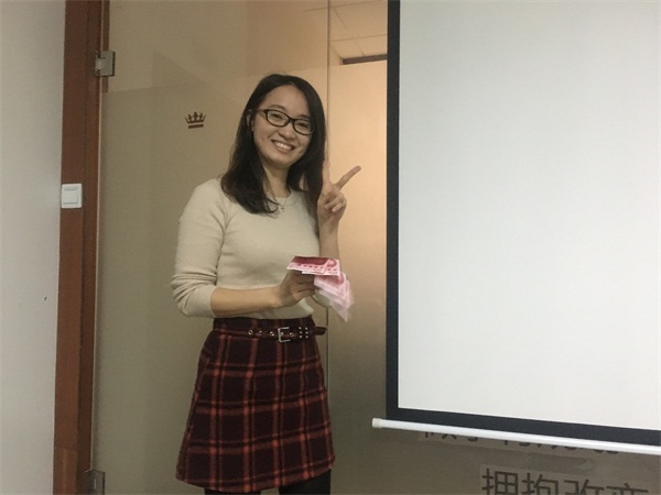 紅瓜子沙龍--- 向周六早9點(diǎn)say嗨！