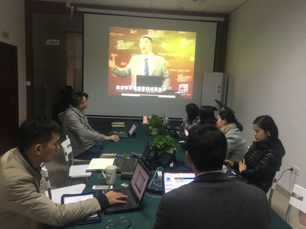 瓜瓜早課堂(119)-學(xué)習(xí)+運(yùn)動(dòng)≈成功 瓜瓜早課堂(119)-學(xué)習(xí)+運(yùn)動(dòng)≈成功