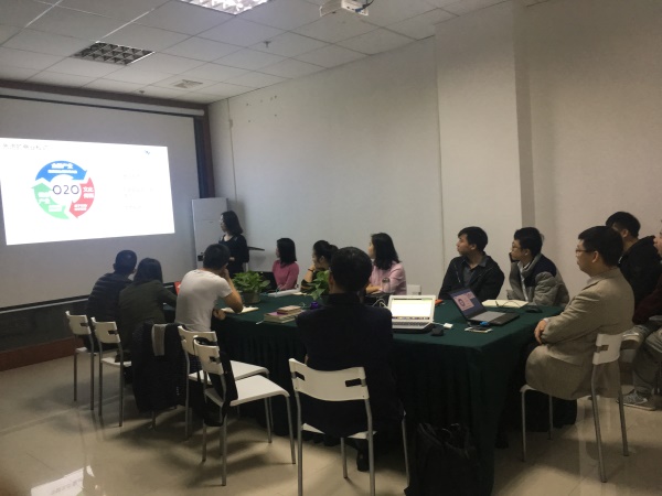 瓜瓜早課堂(132)-不會(huì)華少的好舌頭，也要懂汪涵的緊急救場(chǎng)