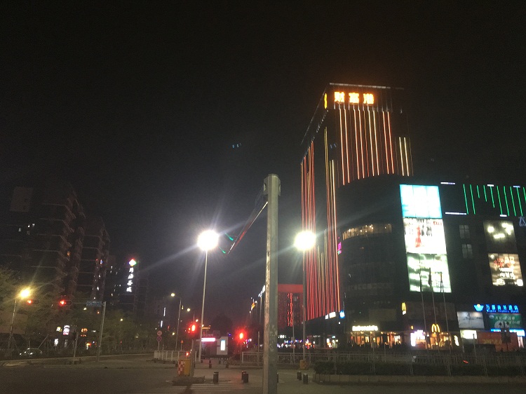 跟著馬總集五福，不如跟著楊總拍個企業(yè)宣傳片