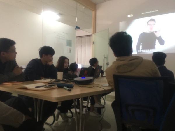 奧斯卡是我們制作企業(yè)宣傳片的大腿 奧斯卡是我們制作企業(yè)宣傳片的大腿