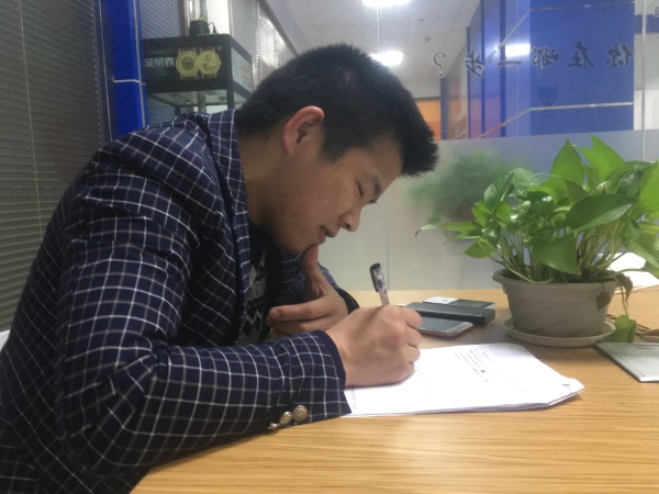 從海瀾之家的商業(yè)模式，看轟炸式企業(yè)宣傳片制作